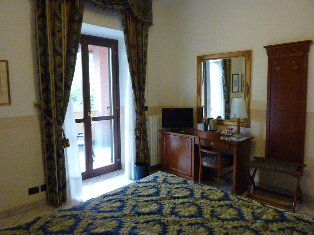 Belvedere Hotel 3*